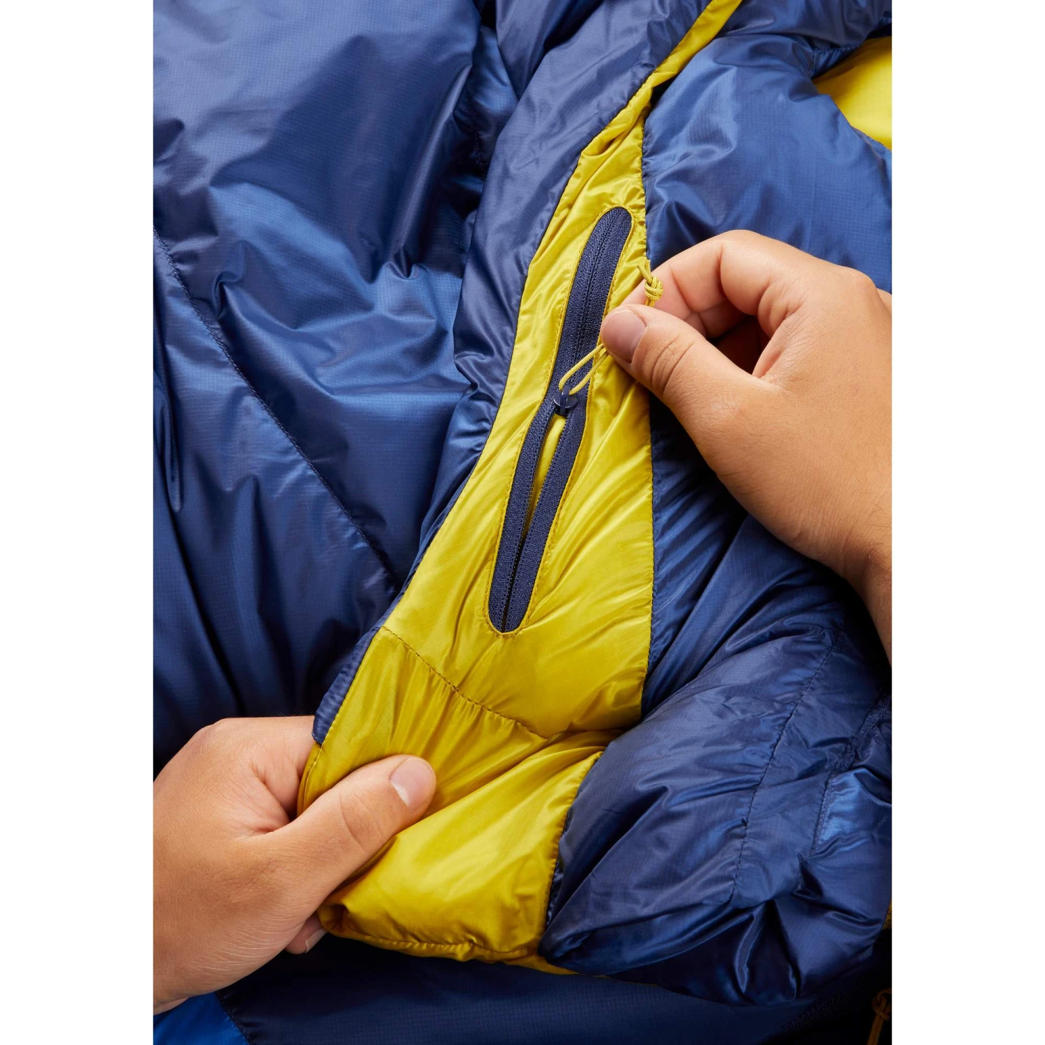 Rab NEUTRINO 800 REG - Winterschlafsack 13 Rab NEUTRINO 800 REG - Winterschlafsack – Bild 11