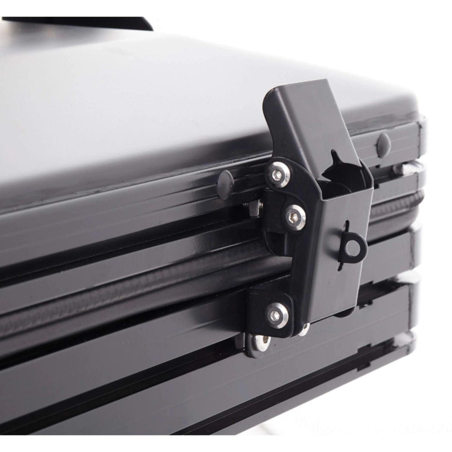 ALUMINUM HARD SHELL ROOF TENT CUMARU 135 - Dachzelt 13 ALUMINUM HARD SHELL ROOF TENT CUMARU 135 - Dachzelt – Bild 11